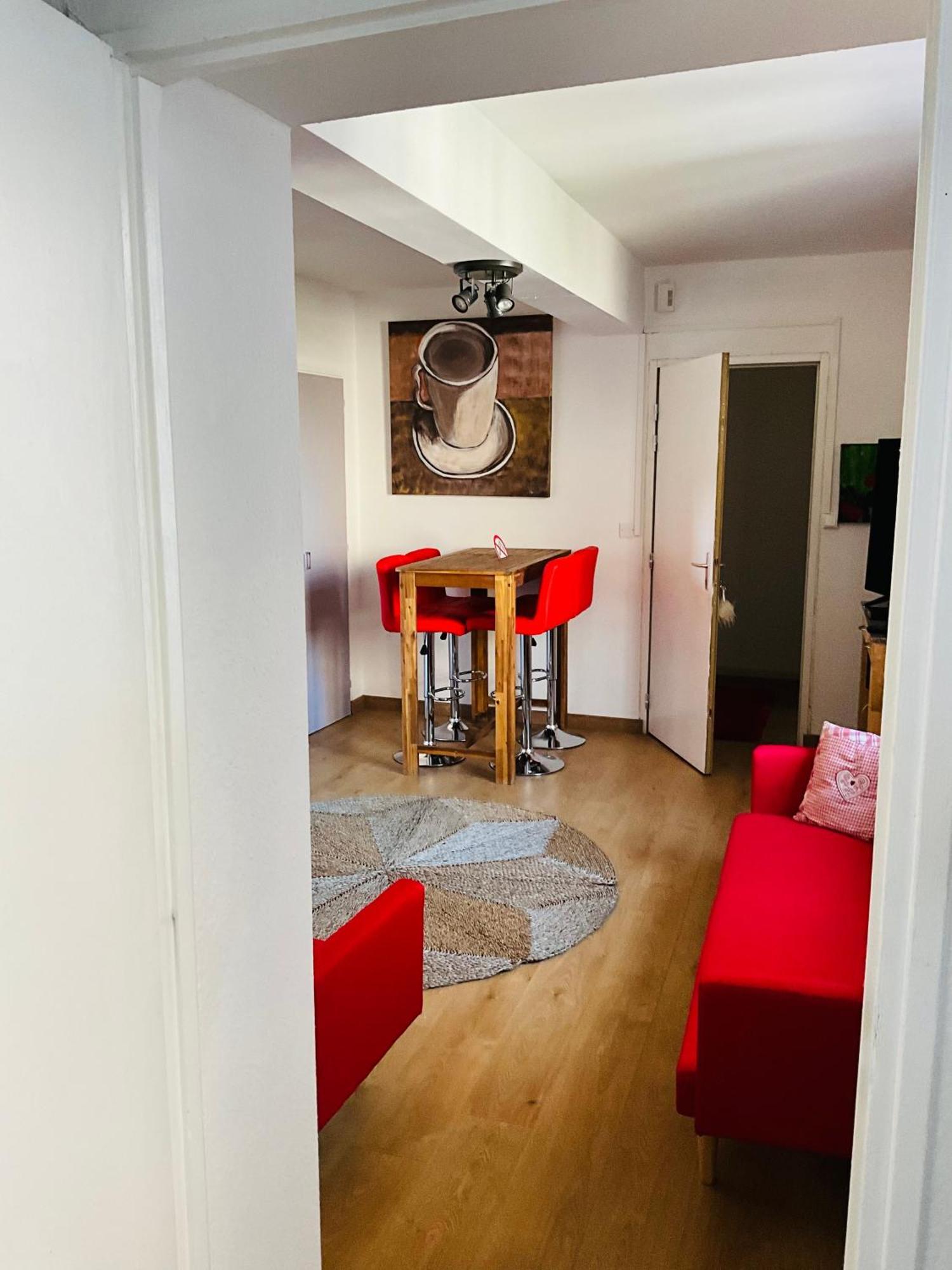 No 14 , 15 Meters Plein Centre Mirepoix Apartment Tres Calme Netflix ,Terrace Sleeps 4 70 M2 Luaran gambar