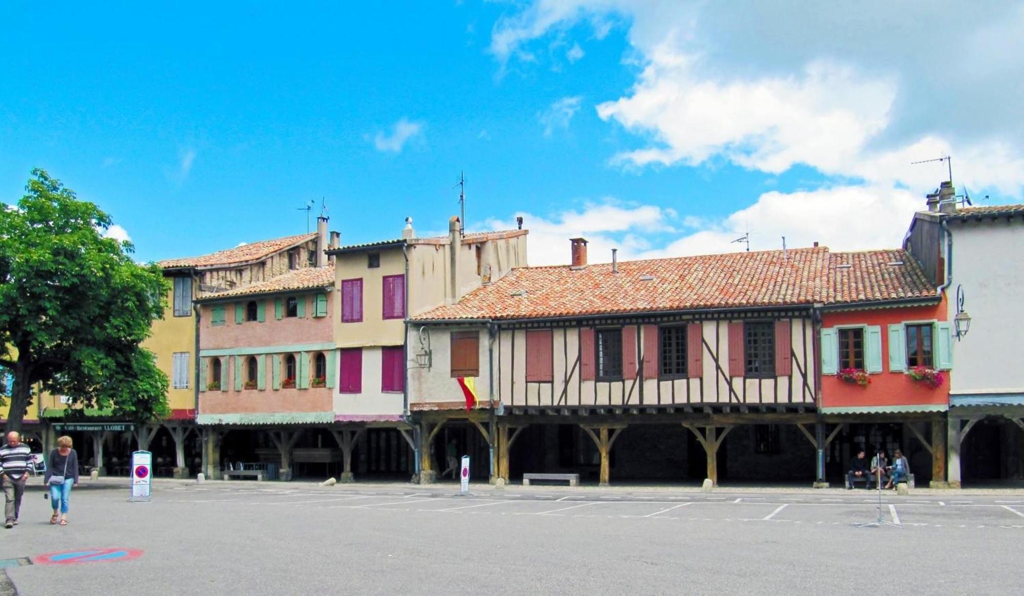 No 14 , 15 Meters Plein Centre Mirepoix Apartment Tres Calme Netflix ,Terrace Sleeps 4 70 M2 Luaran gambar