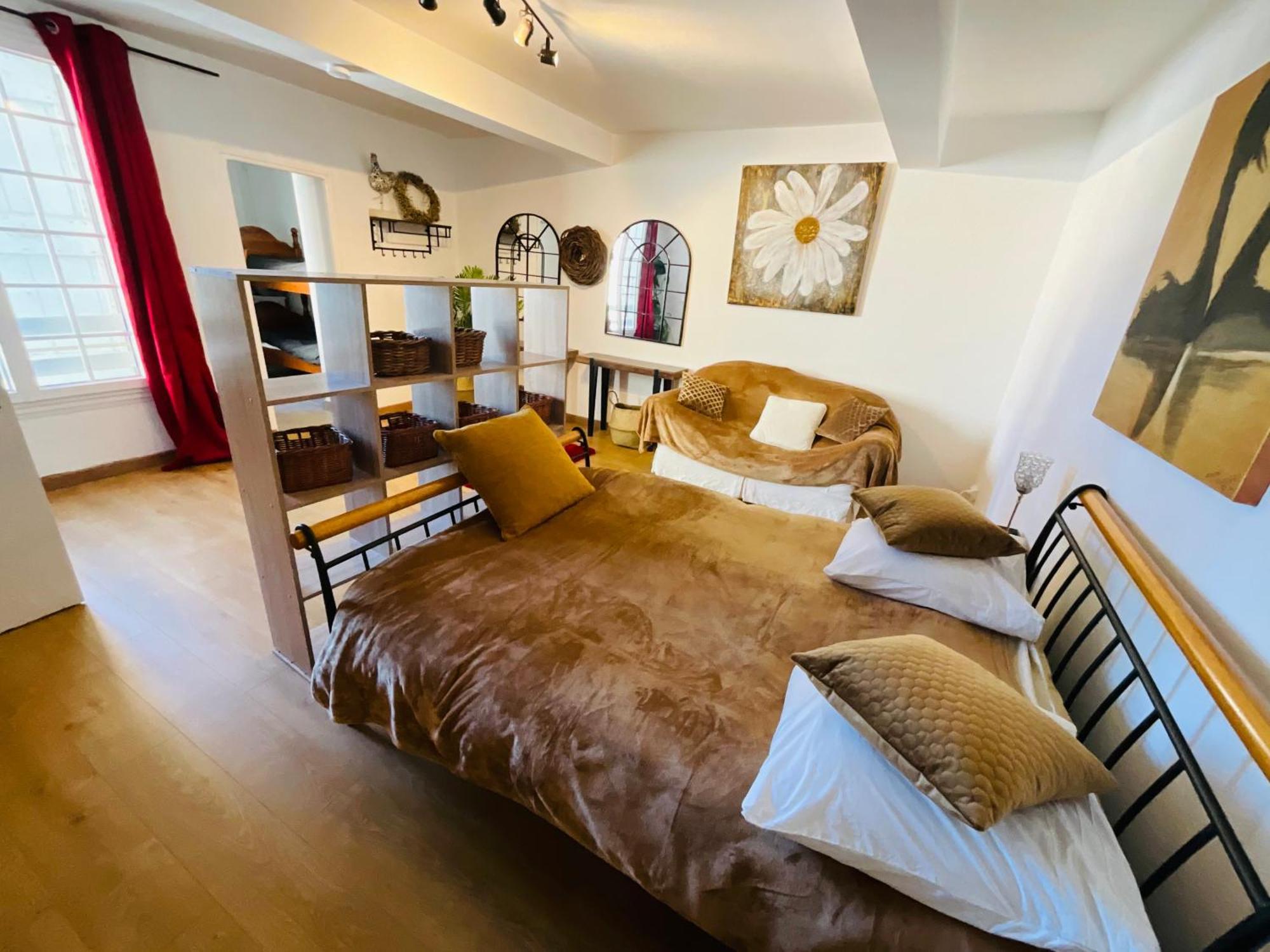No 14 , 15 Meters Plein Centre Mirepoix Apartment Tres Calme Netflix ,Terrace Sleeps 4 70 M2 Luaran gambar
